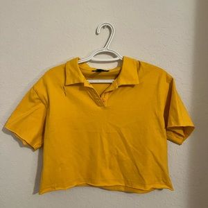 Cropped collar shirt